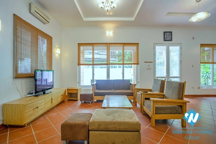 Nice house with outside swiming pool for rent in Tay Ho, Ha Noi